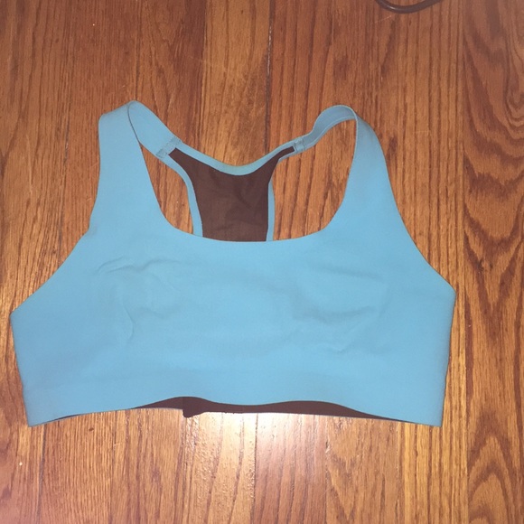 Sports bra size 34 C! - Picture 1 of 2